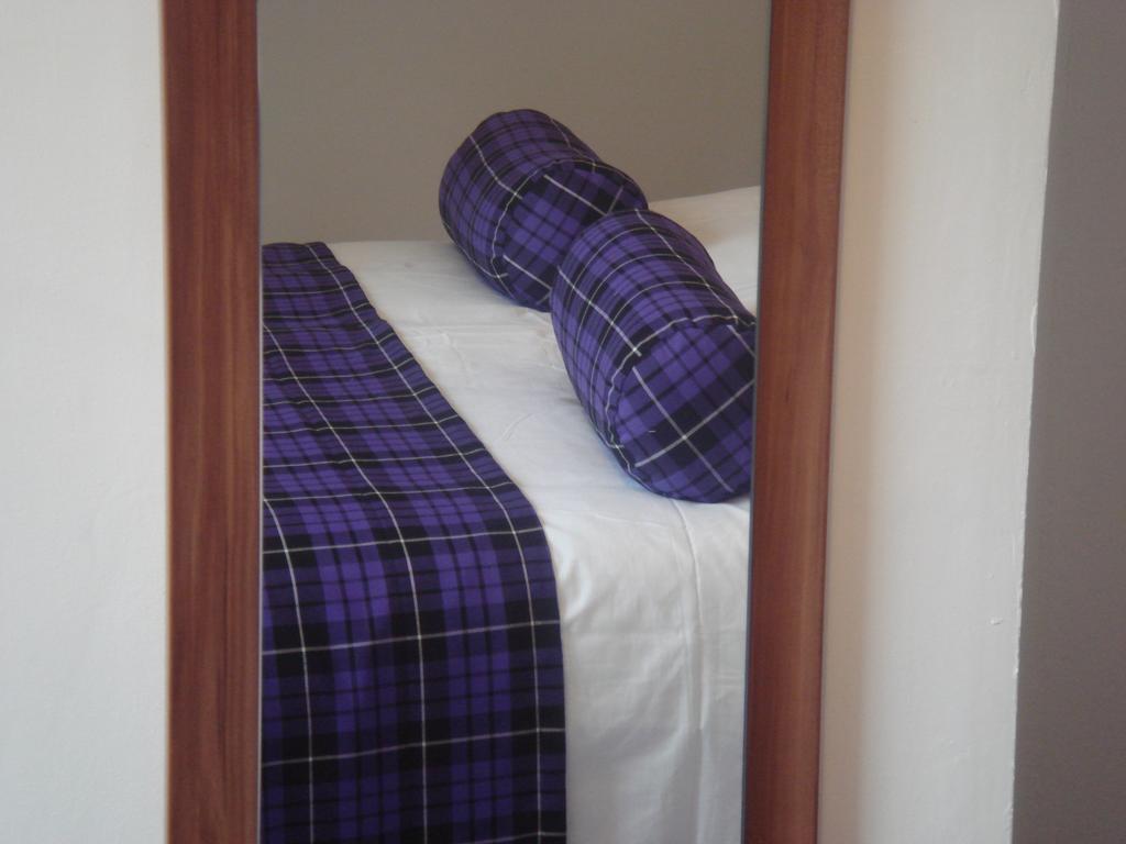New Lomond Hotel Paisley Pokoj fotografie